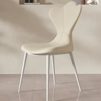 Дизайнерский Онлайн Красный Современный и минималистичный стул со спинкой для стола, Кремовый Стул для пикника на заказ, Скандинавский Дом из белой кожи.