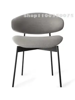 Изготовленный на заказ Скандинавский обеденный стул Современный минималистичный Домашний Дизайнерский отдел продаж Минималистичный стул для переговоров со спинкой Итальянский