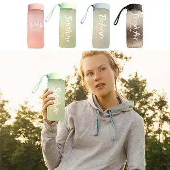 Портативная бутылка для воды 600 мл Эстетичные Милые бутылочки для воды для женщин, не содержащие BPA, матовые, из прочного полипропилена с ремешком, Многоразовые бутылки для воды
