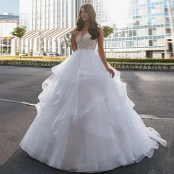 Чисто белые свадебные платья, свадебное платье без рукавов с V-образным вырезом и шлейфом, Роскошное бальное платье на пуговицах сзади на заказ, Vestido De Noiva